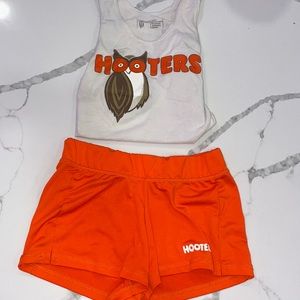 Hooters Halloween costume (used)